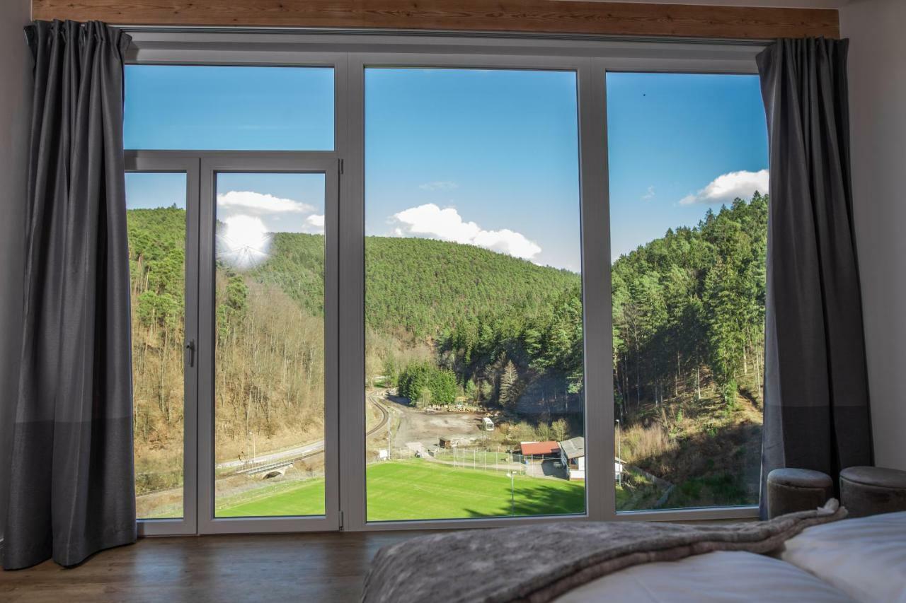 Ferienwohnung Otto-Dill-Halle Elmstein Dış mekan fotoğraf